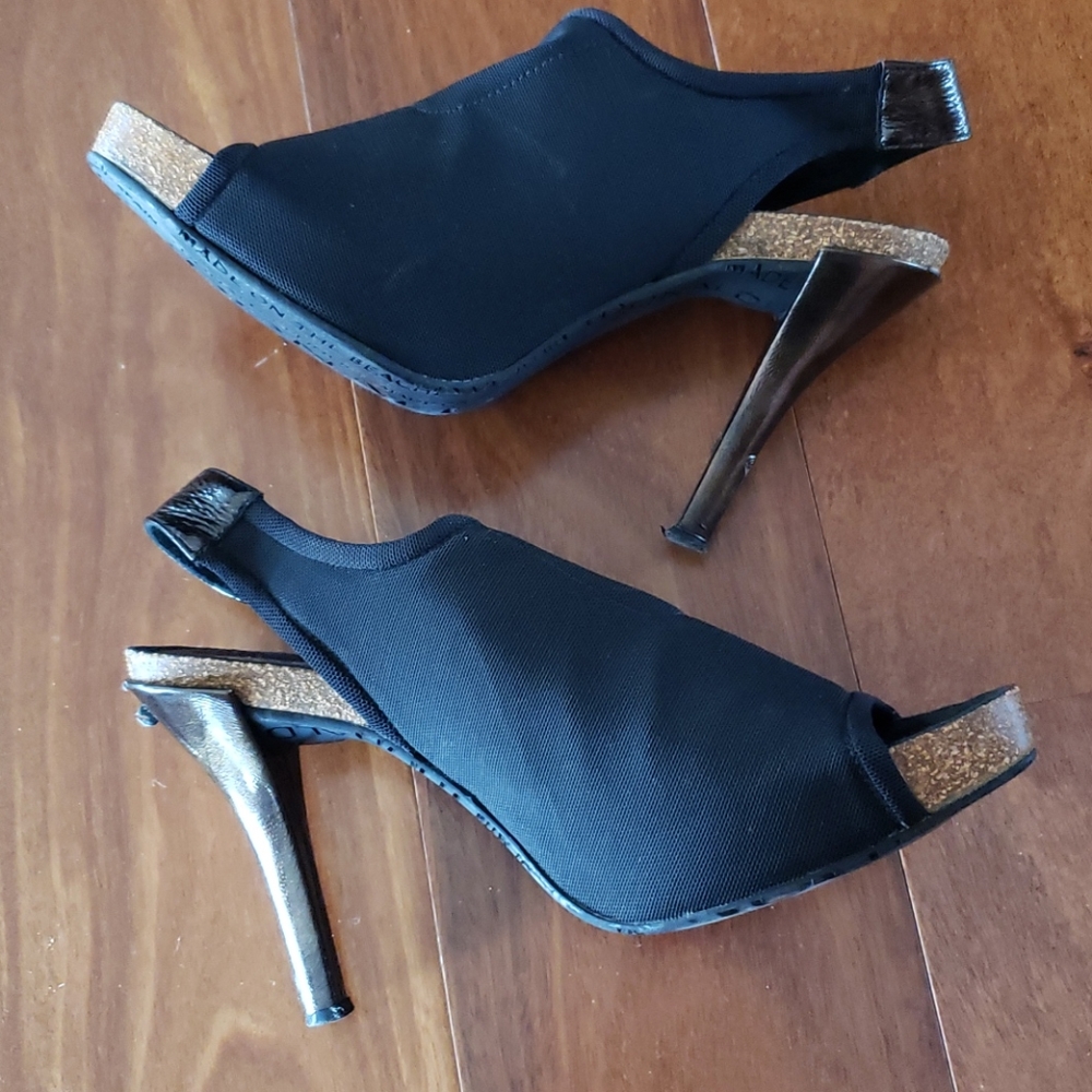 Shoes - Picture 2 of 2